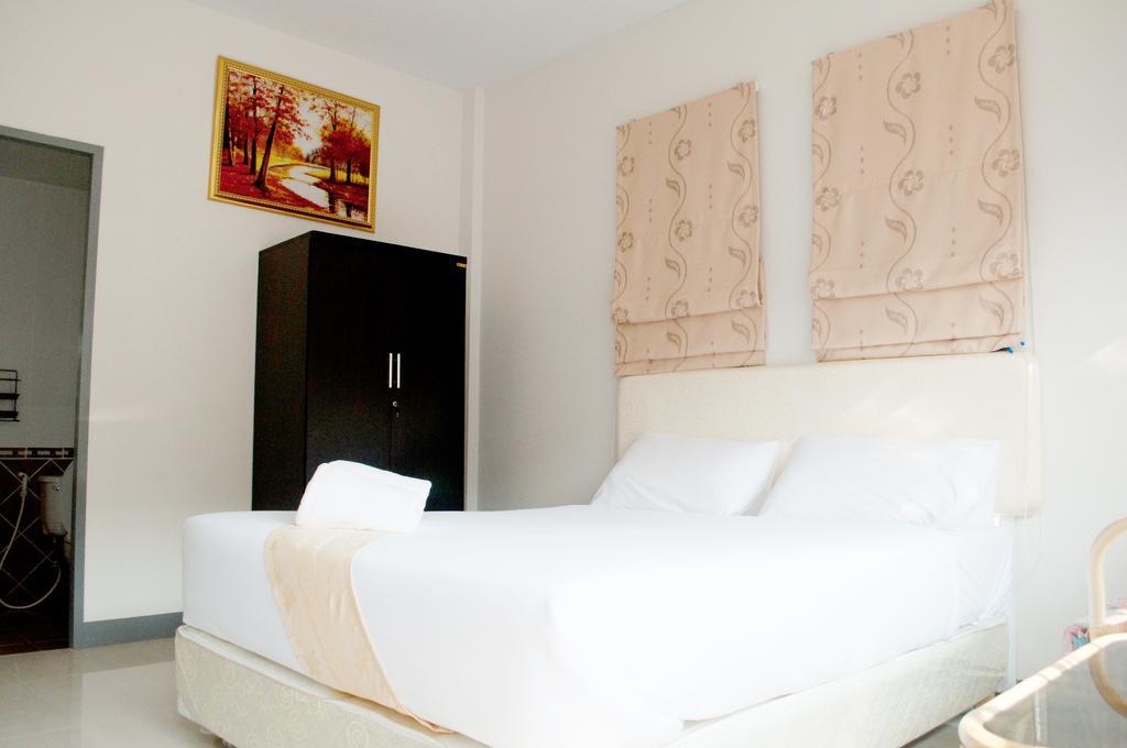 Buakhao Service Home Pattaya Buitenkant foto